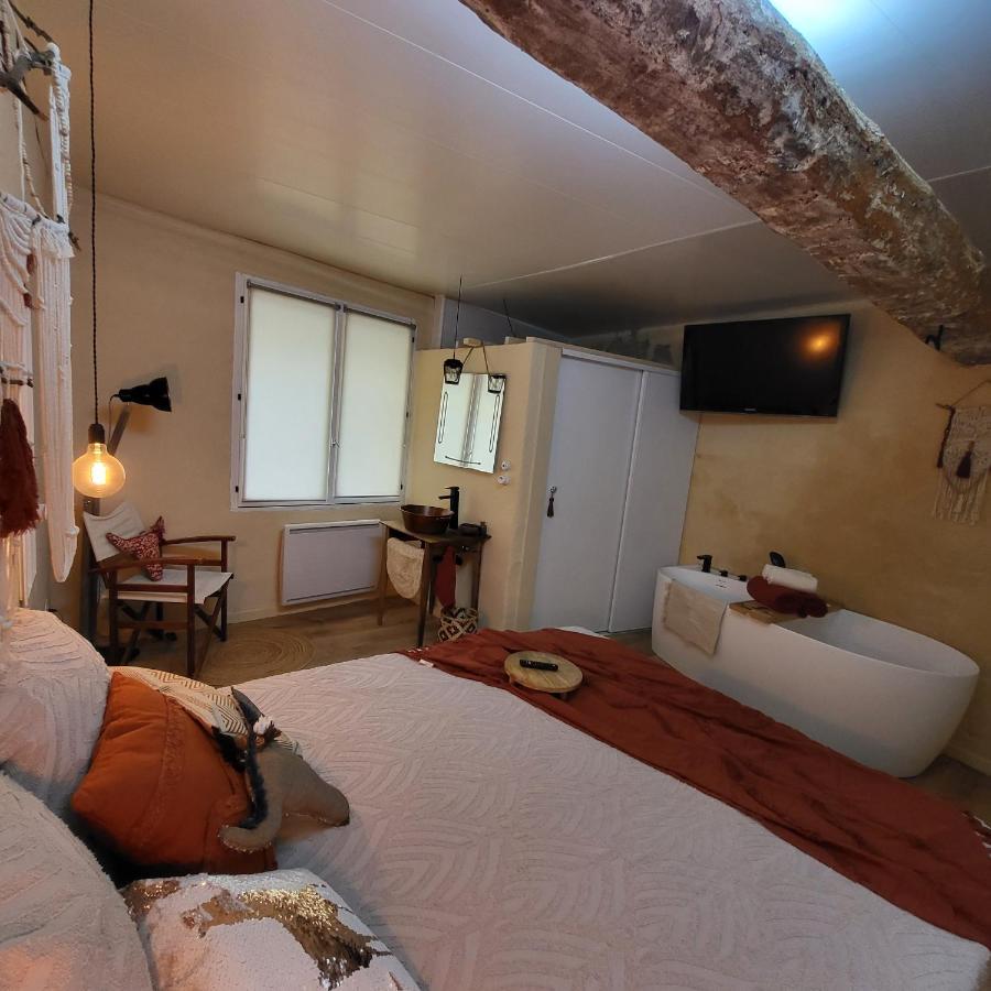 Chambre D'Hotes Gard Meynes Luaran gambar